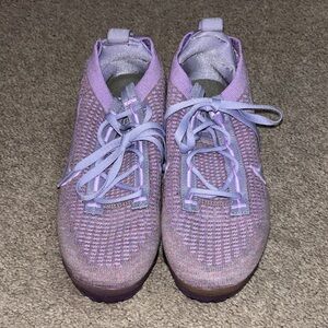 Nike Women's Lavender Knit Sneakers